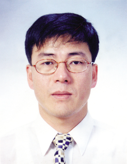 서경근